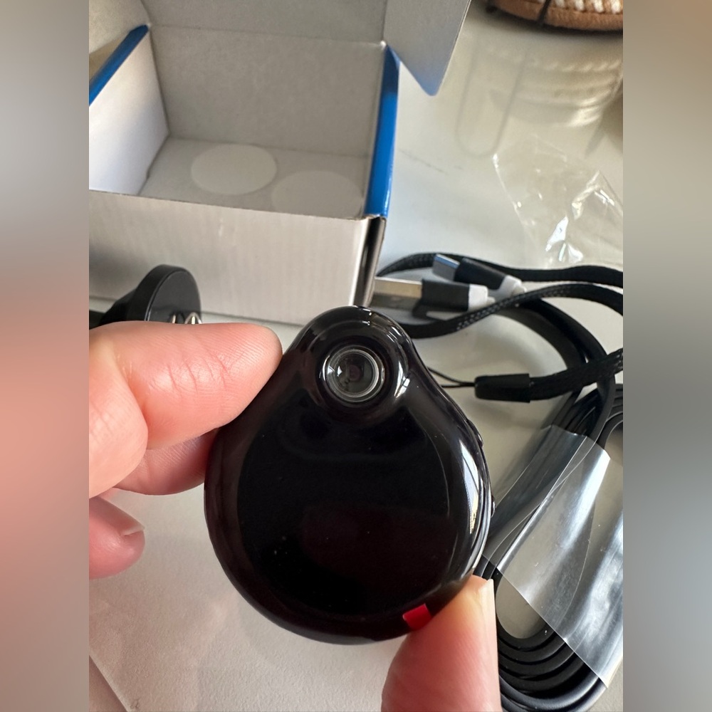 NWT 🕵️ 👀👌🏼🧐 Wearable (Or Not!) Spy Camera Small And Discreet For Safety 🧐 - Picture 3 of 10